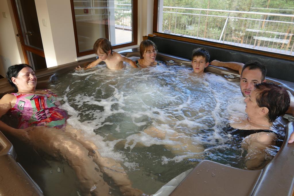 Mala Planina Guest House Iskrets Esterno foto