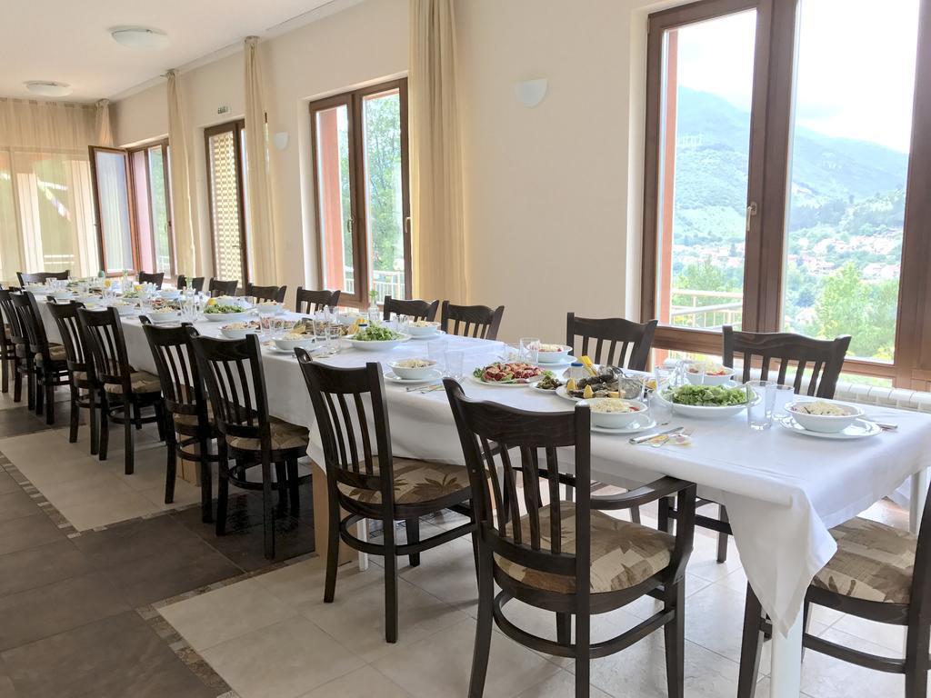 Mala Planina Guest House Iskrets Esterno foto